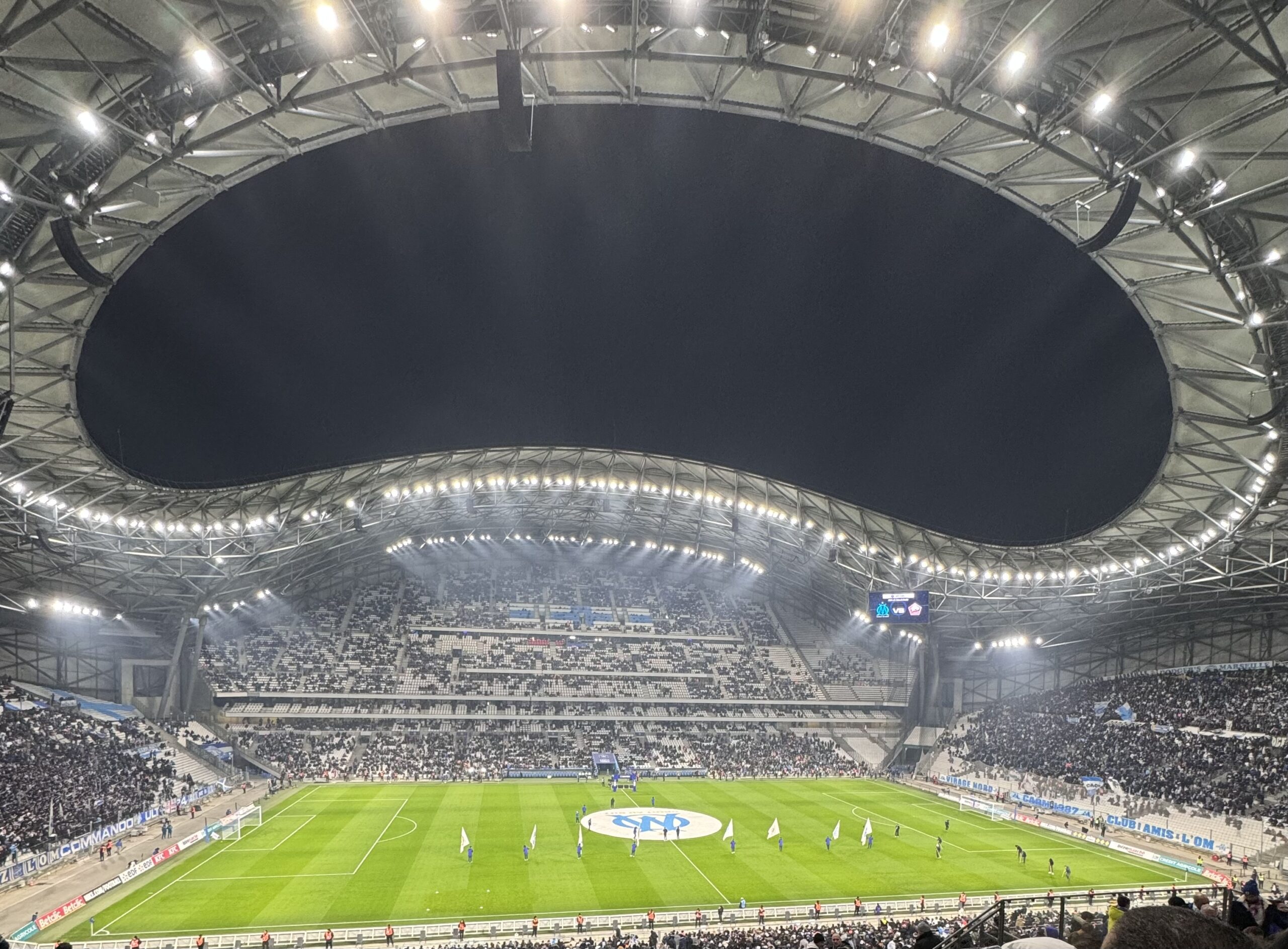[Reportage] OM – LOSC : de l’hystérie, à la cruauté
